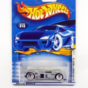 Hot Wheels Cadillac LMP #013 First Editions 1/36 Silver Die-Cast Car 2001